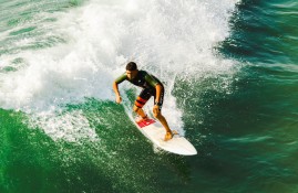 多米电竞-Scout在日本队比赛中精彩发挥，赛况扑朔迷离引发热议！